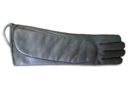We manufactured this gauntlet glove with a special padding for the lower arm area, where the patient is very sensitive to pain after a severe burn.