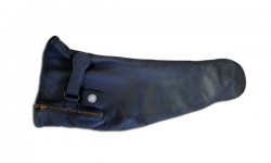 Für einen Kunden mit Dysmelie haben wir zwei unterschiedliche Handschuhe mit einem akkubetriebenen Heizsystem gefertigt.